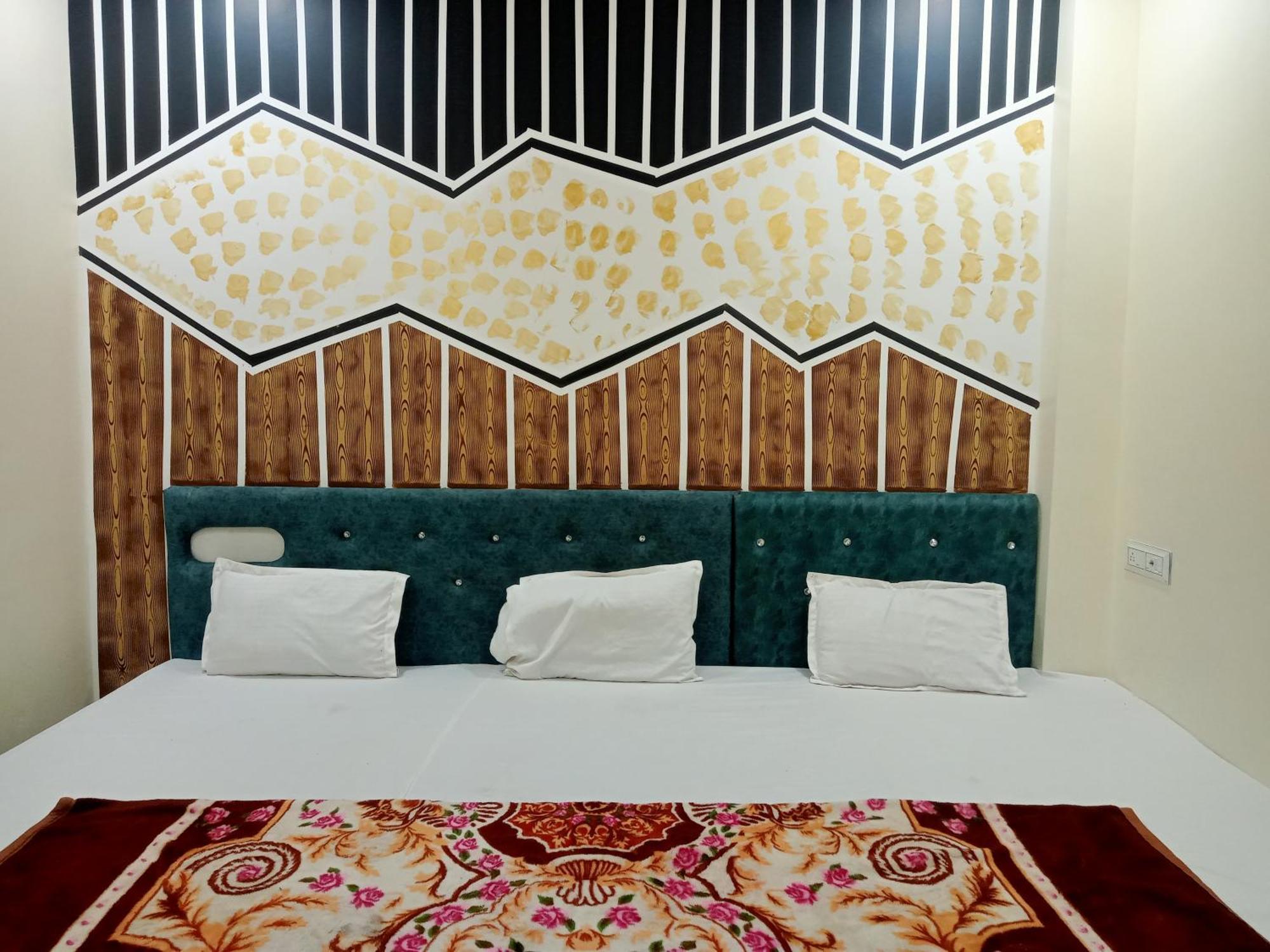 Hardik Palace ウッジャイン エクステリア 写真